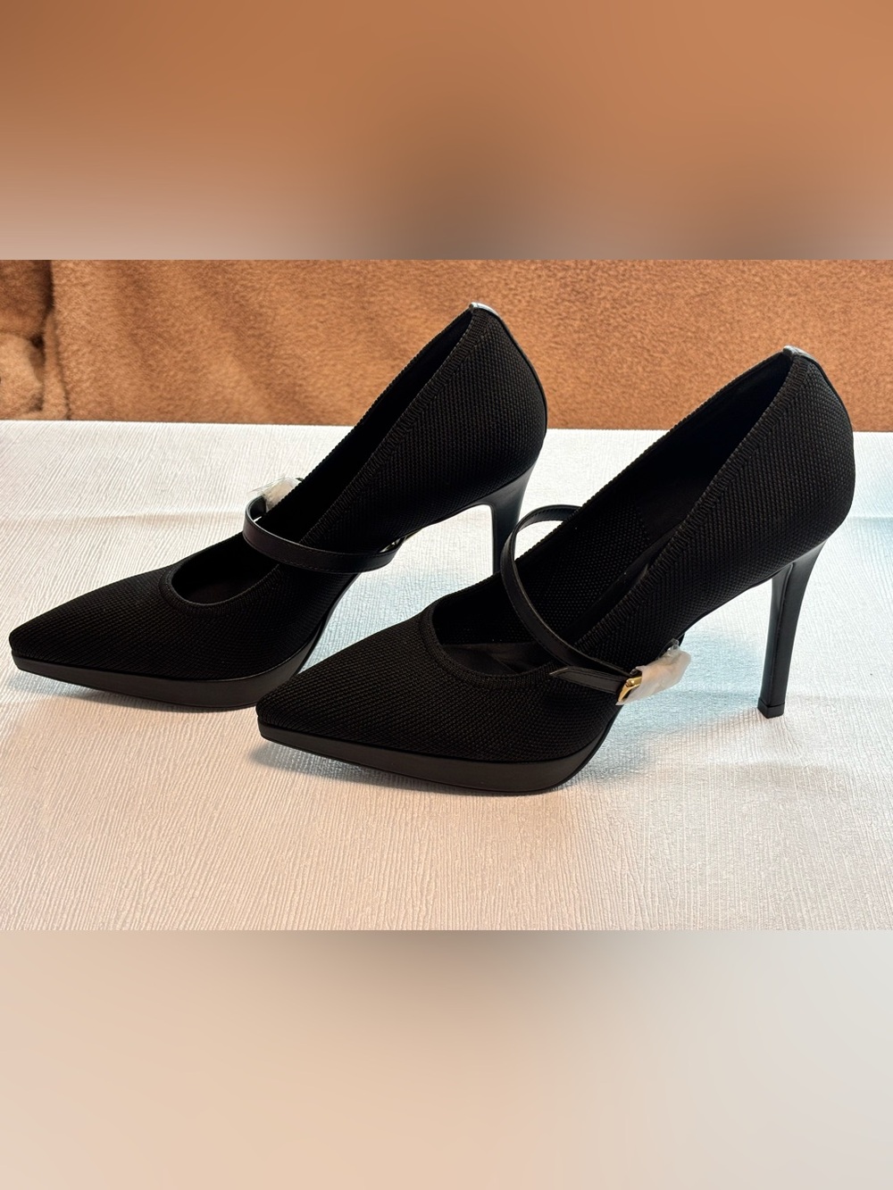 Cosy Island Black StyleFlex Pointed Toe Heeled Platform Pump Women's Size 9